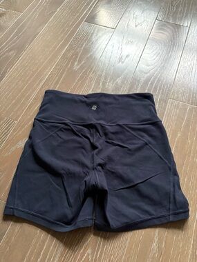 Athleta Navy Bike Shorts 5 inch in size S
